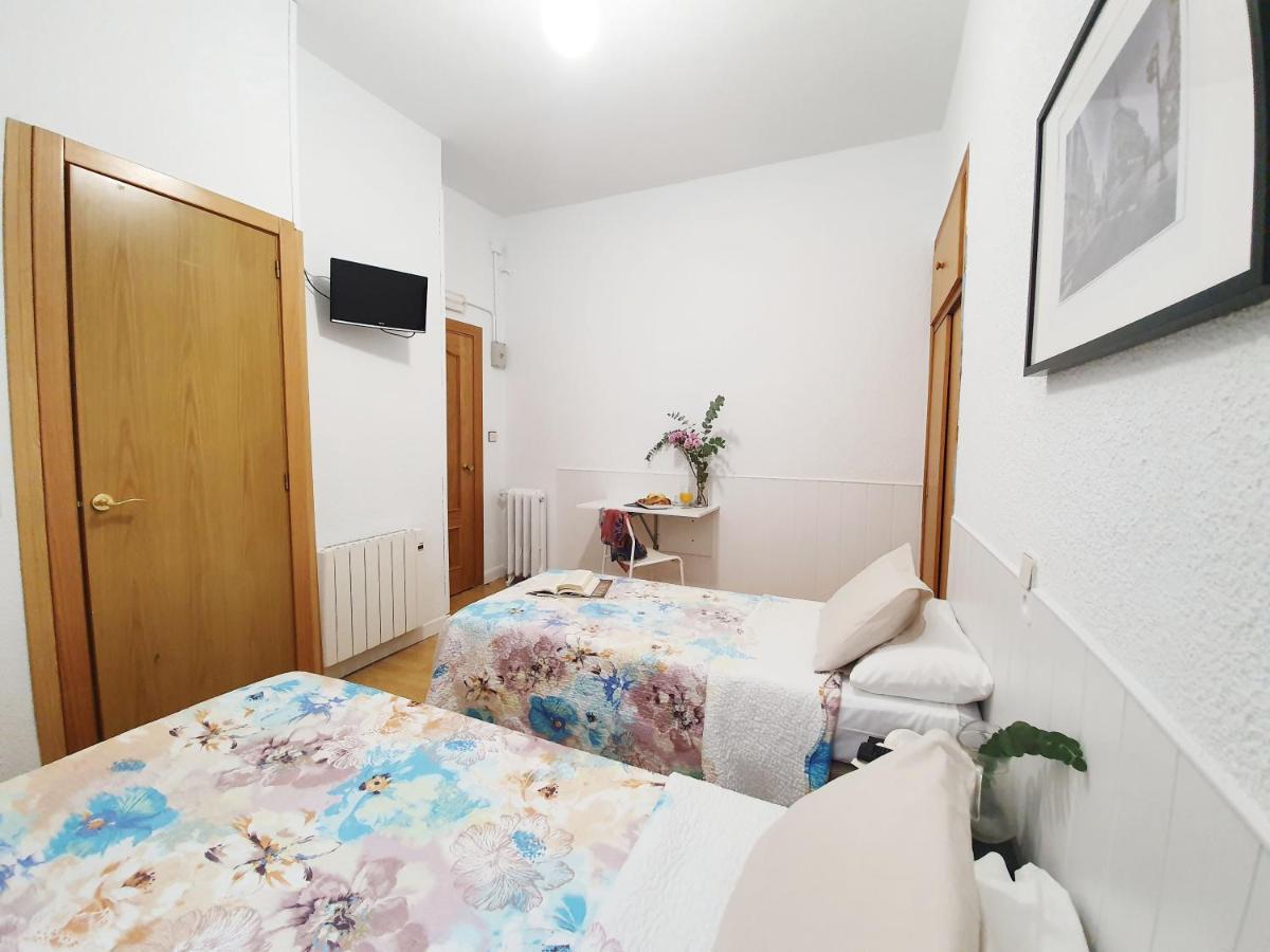 Hostal Alicante Madrid Extérieur photo