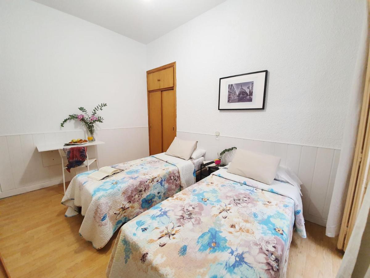 Hostal Alicante Madrid Extérieur photo
