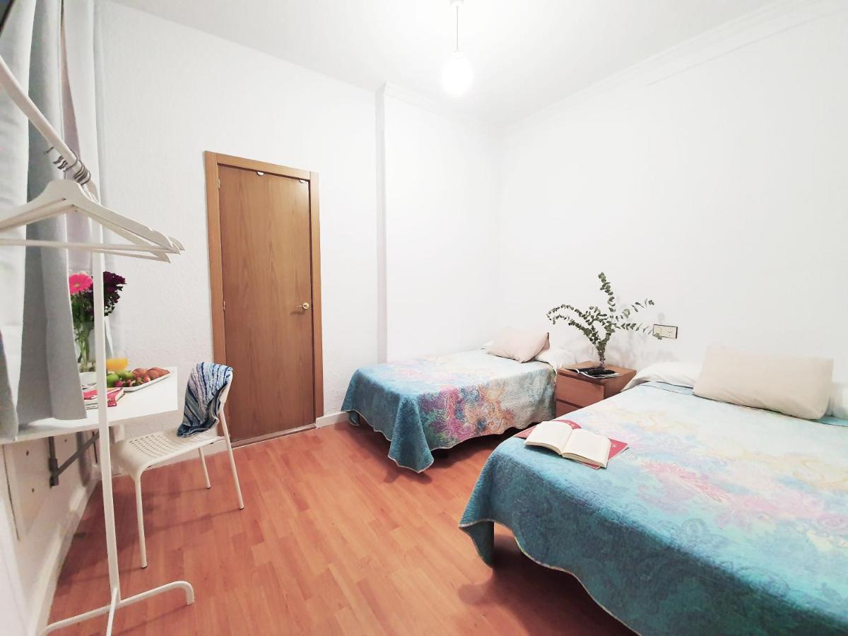 Hostal Alicante Madrid Extérieur photo