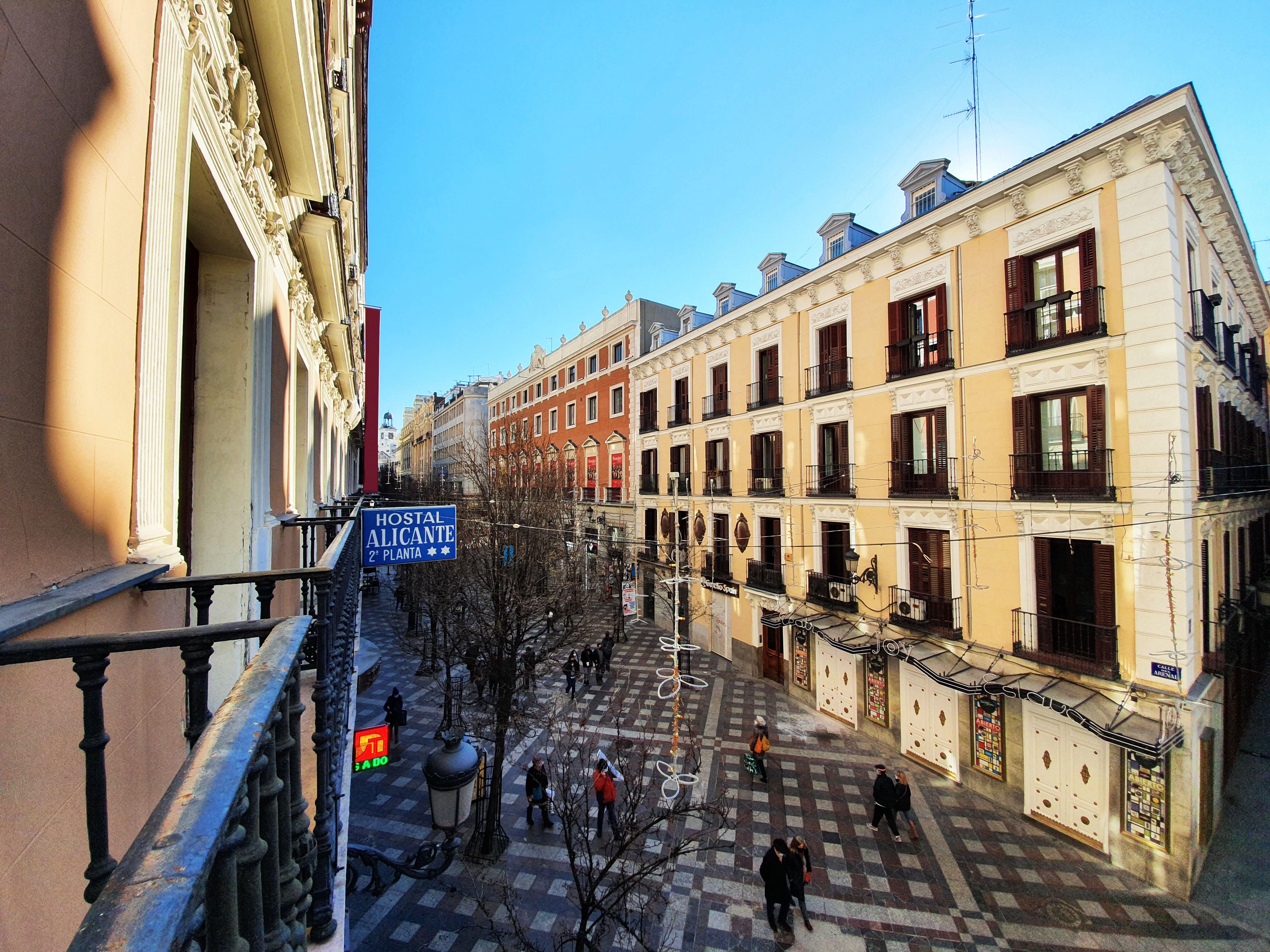 Hostal Alicante Madrid Extérieur photo