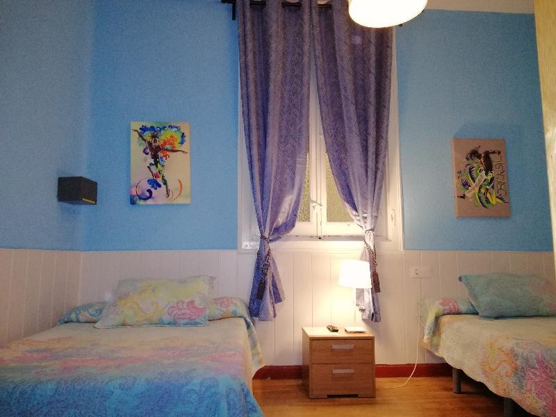 Hostal Alicante Madrid Extérieur photo